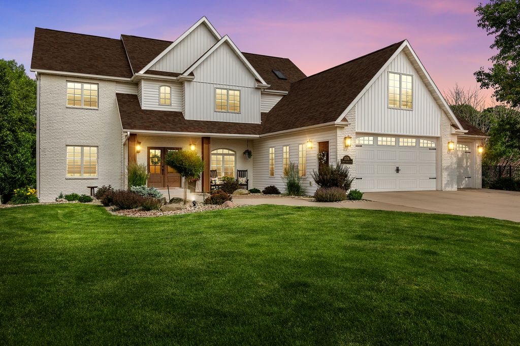 1574_Turkey_Ridge_Ct (1 of 75)