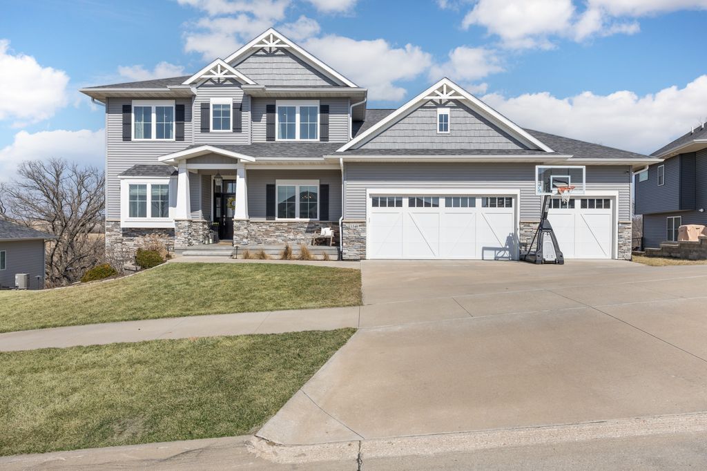 1340_Salm_Dr (3 of 58)