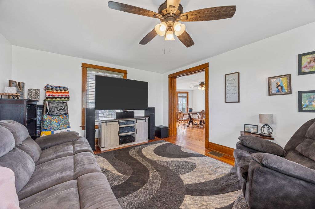 2860_68th_St (8 of 51)