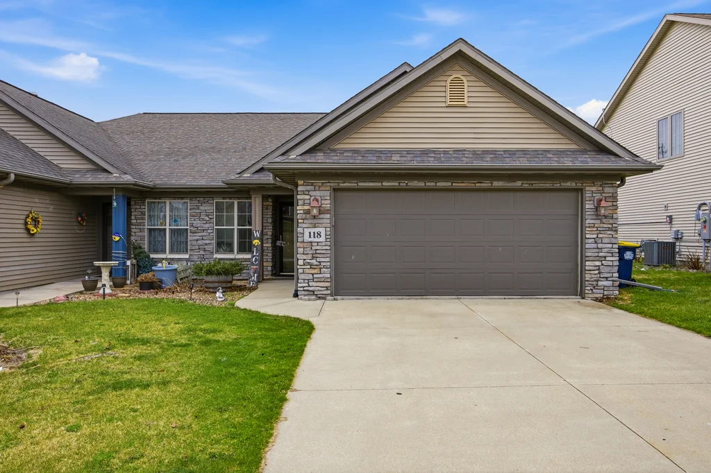 118_Bailey_Park_Rd-01