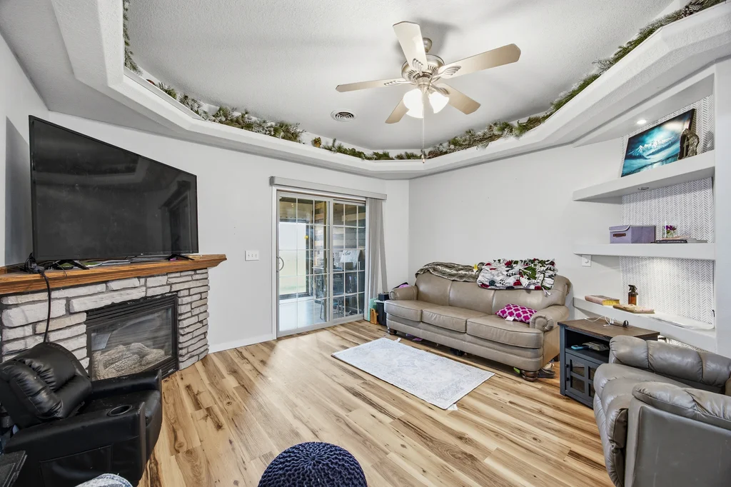 118_Bailey_Park_Rd-04