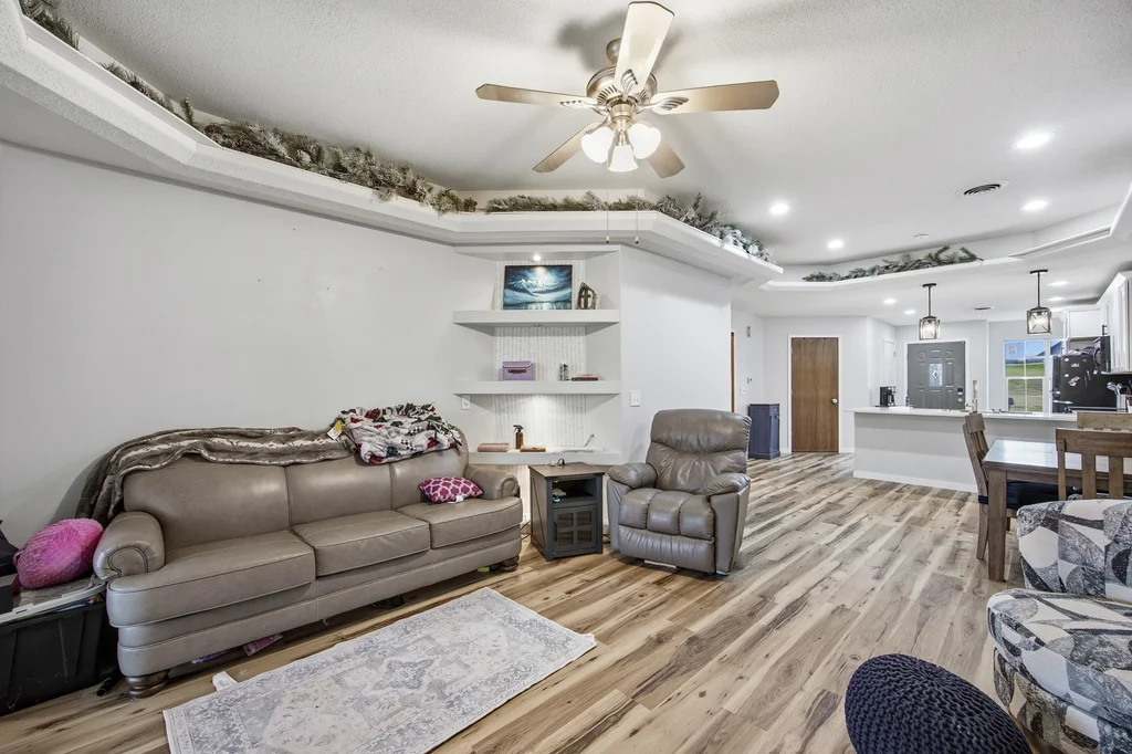 118_Bailey_Park_Rd-06