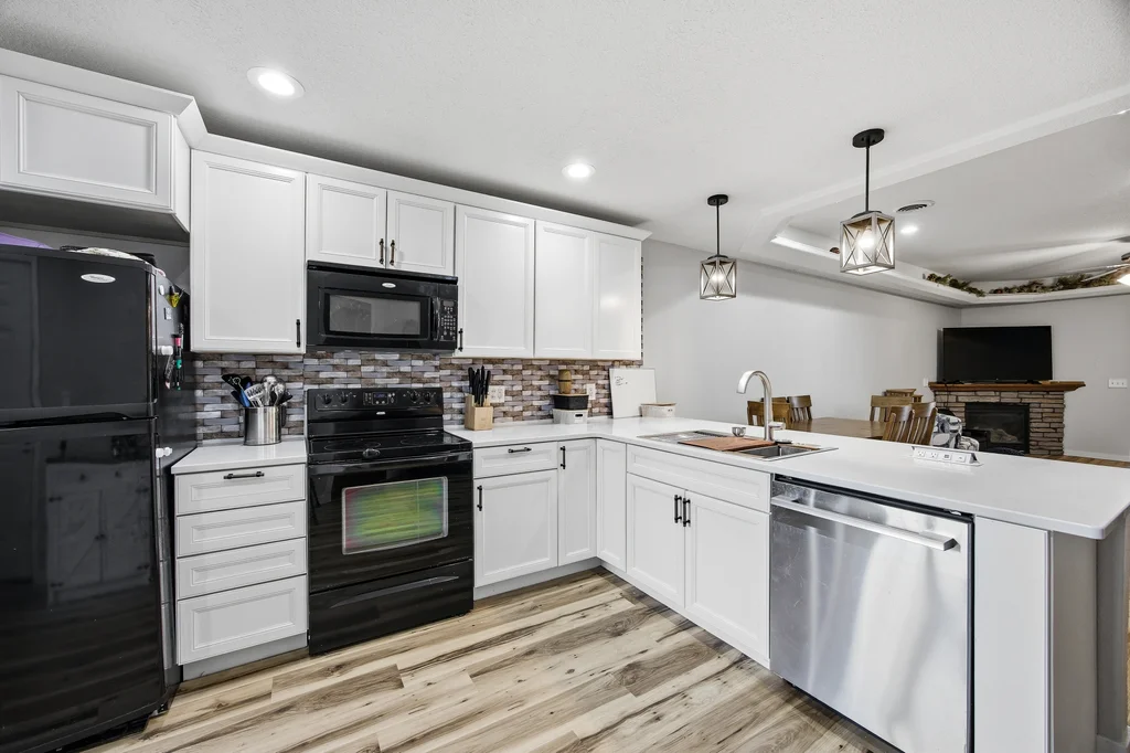 118_Bailey_Park_Rd-10