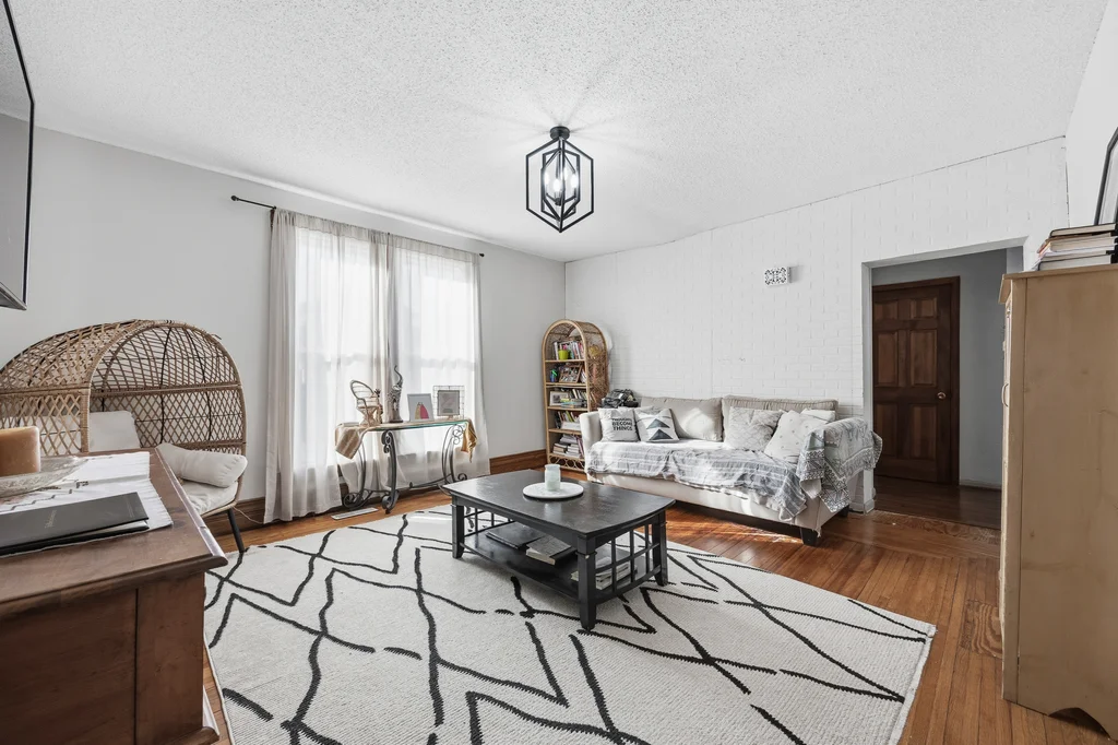 411_N_Spencer_St (4 of 25)