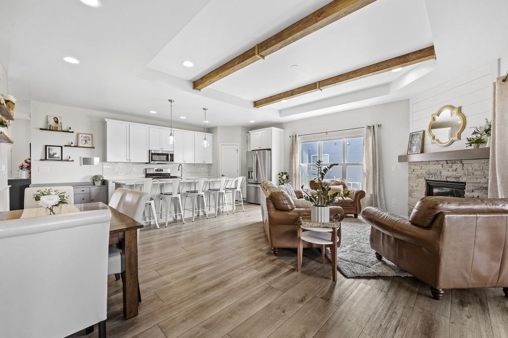 2205_Oak_Ter_Ave (4 of 35)