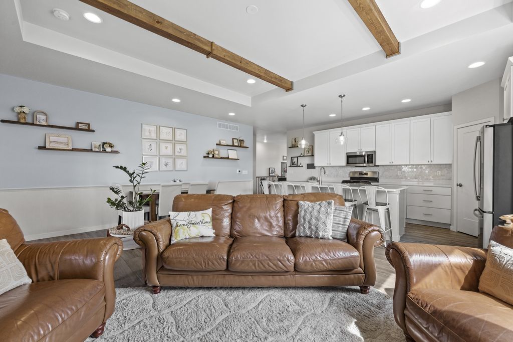 2205_Oak_Ter_Ave (6 of 35)