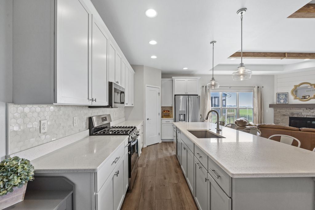 2205_Oak_Ter_Ave (9 of 35)