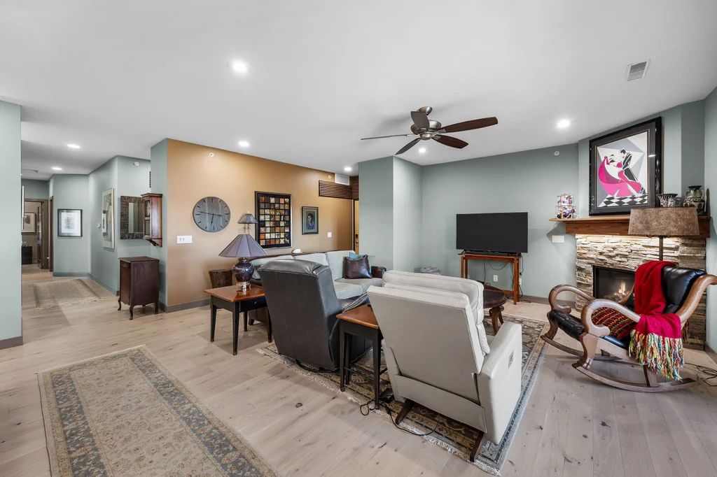 1092_Walnut_Ave (5 of 36)