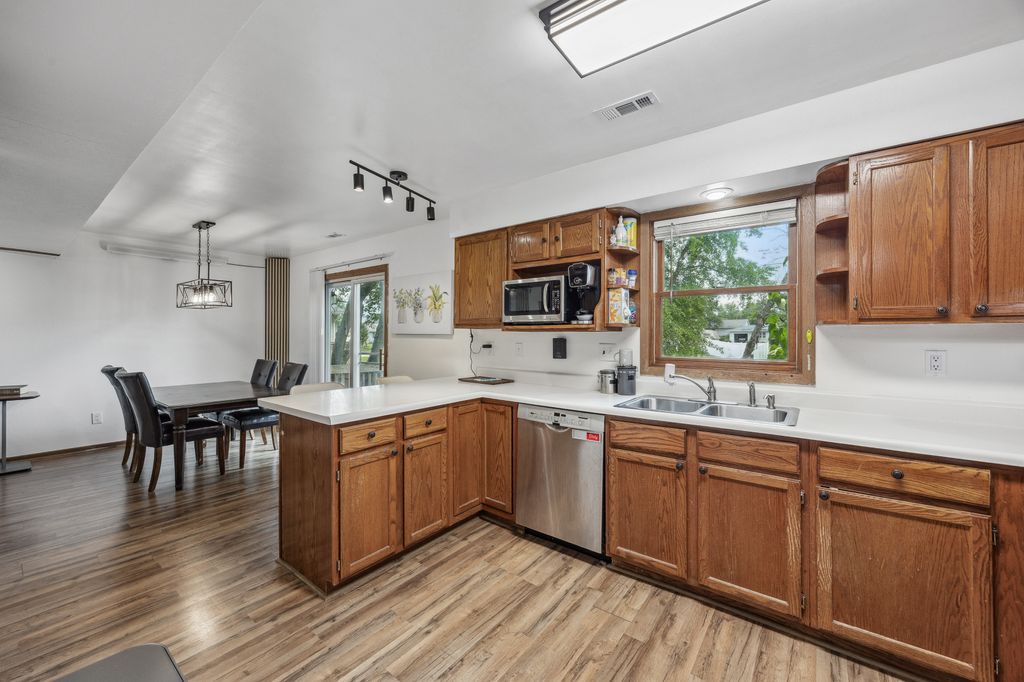 175_Prairie_Ridge_Ct (10 of 25)