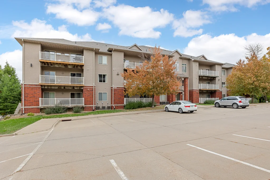 470_N_1st_303 (1 of 24)