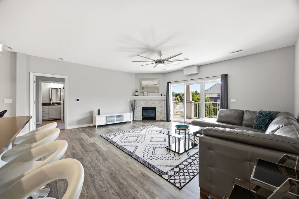 2180_Willenbrook_Cir-05