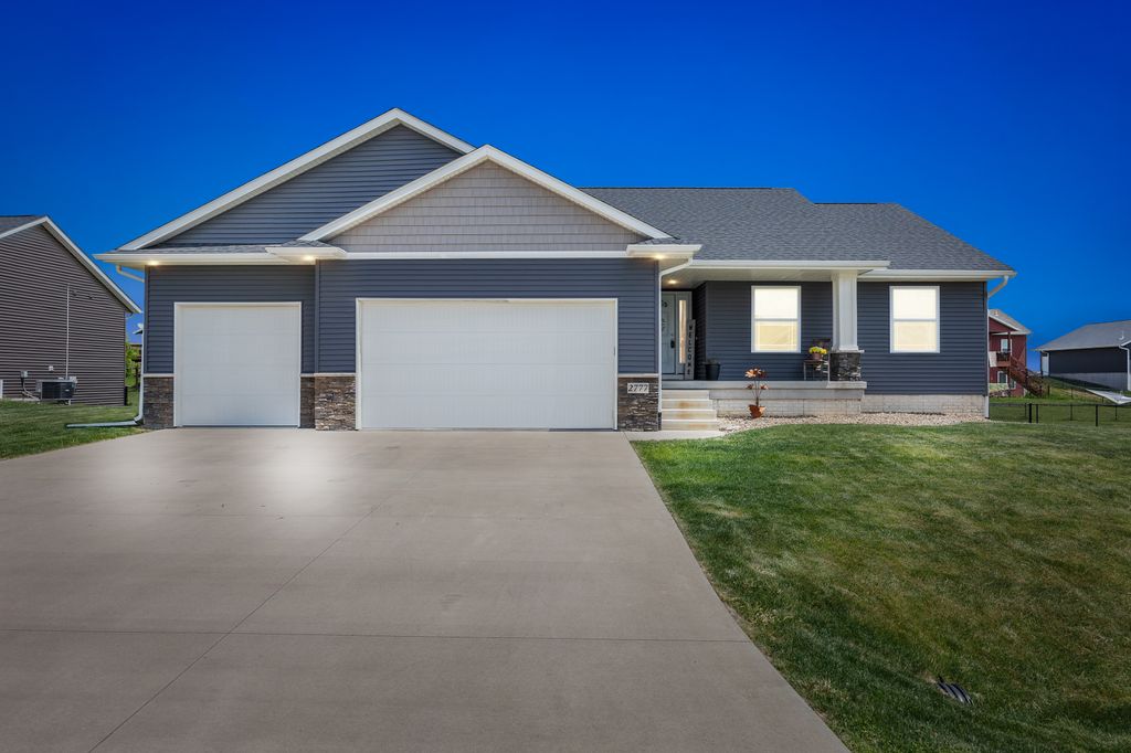 2777_Creekview_Trail-01