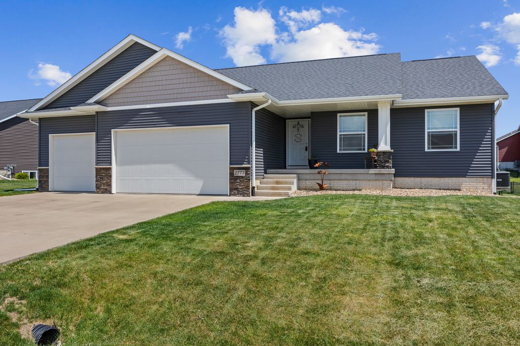 2777_Creekview_Trail-02