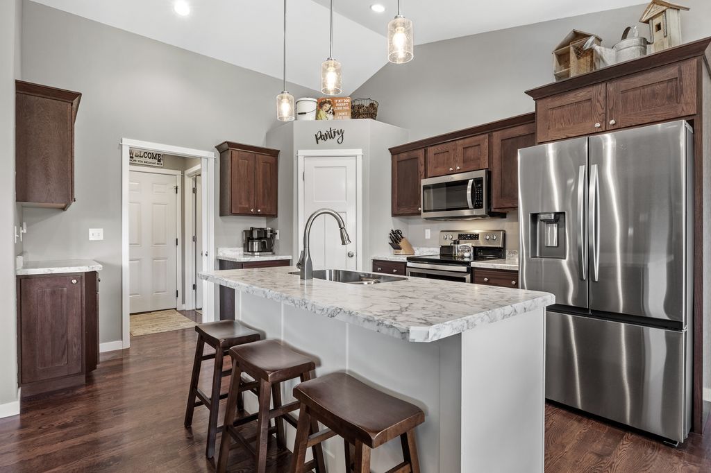 2777_Creekview_Trail-10