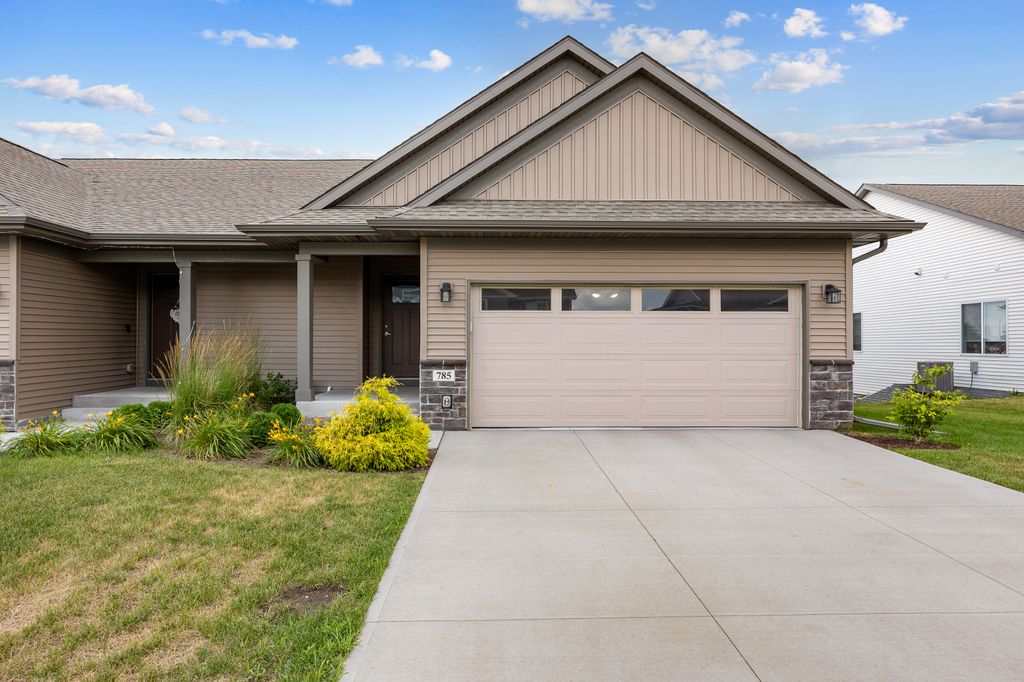 785_River_Bend_Ln (2 of 25)