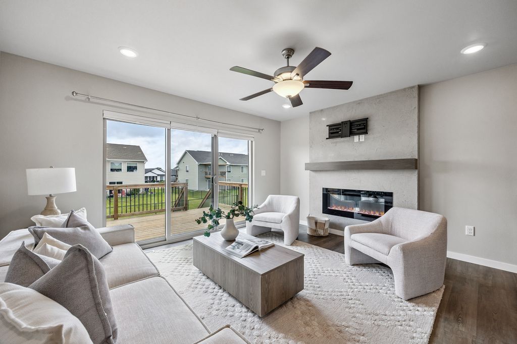785_River_Bend_Ln (4 of 25)
