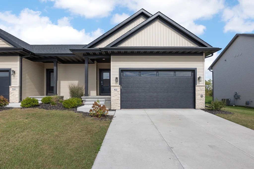 922_Oakland_Trail (3 of 58)