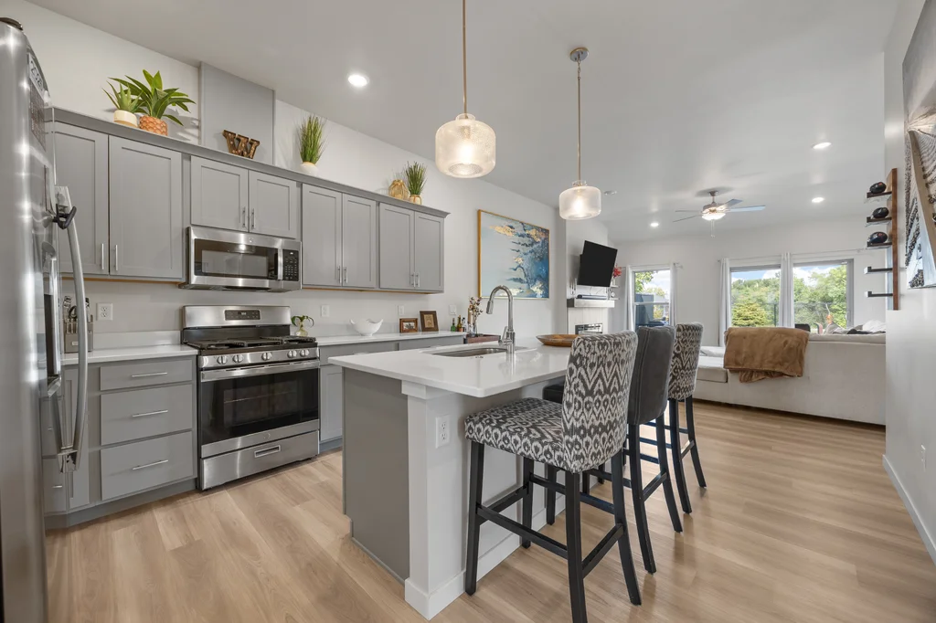 922_Oakland_Trail (8 of 58)