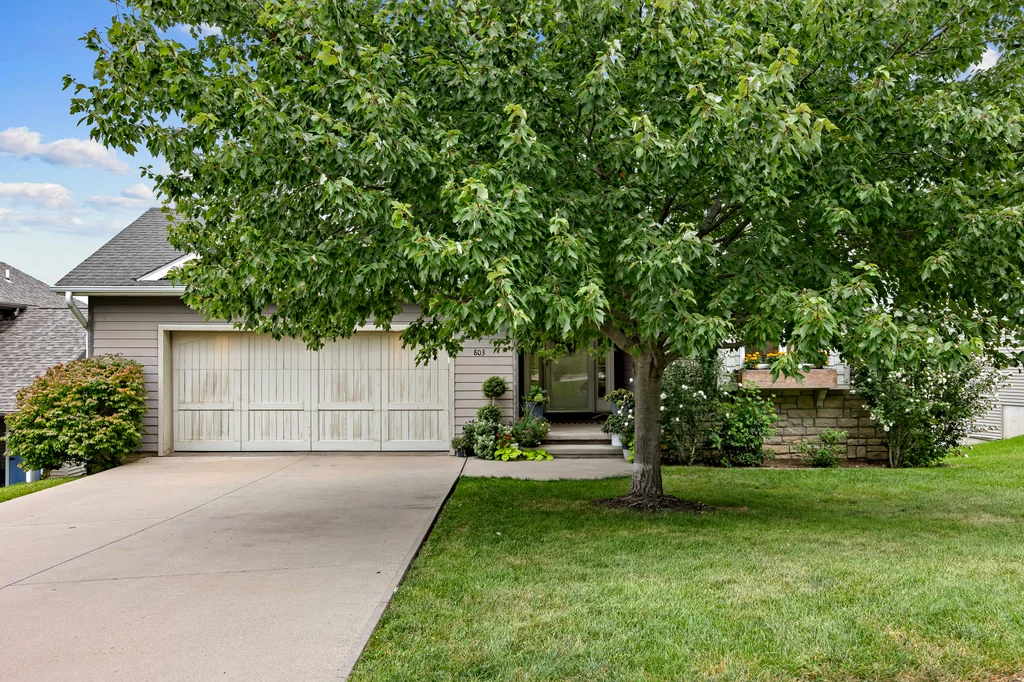 803_10th_Ave_Pl (2 of 45)