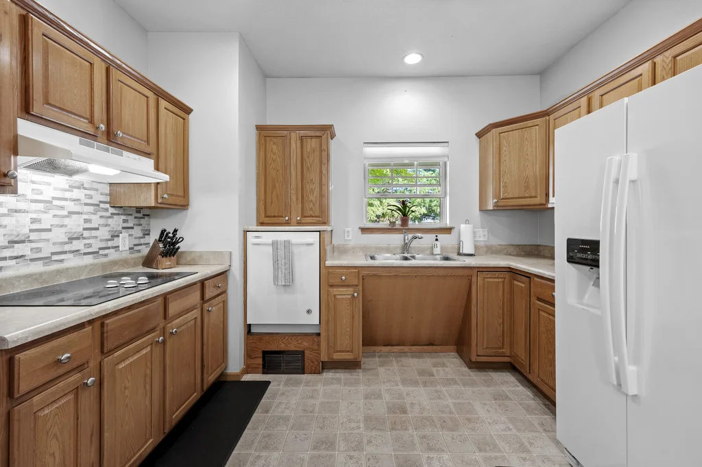 983_Longfellow_Pl (10 of 25)