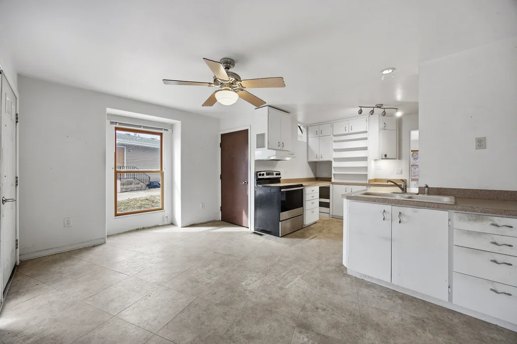 1117_St_Clement_St-04