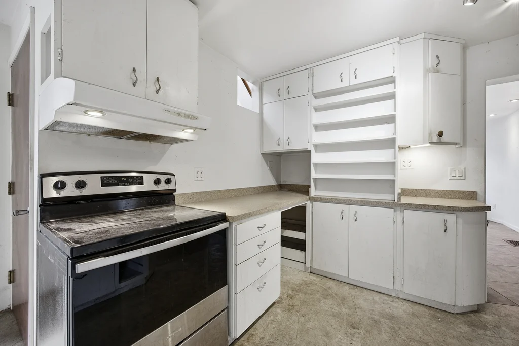 1117_St_Clement_St-06