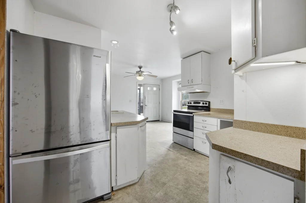 1117_St_Clement_St-08