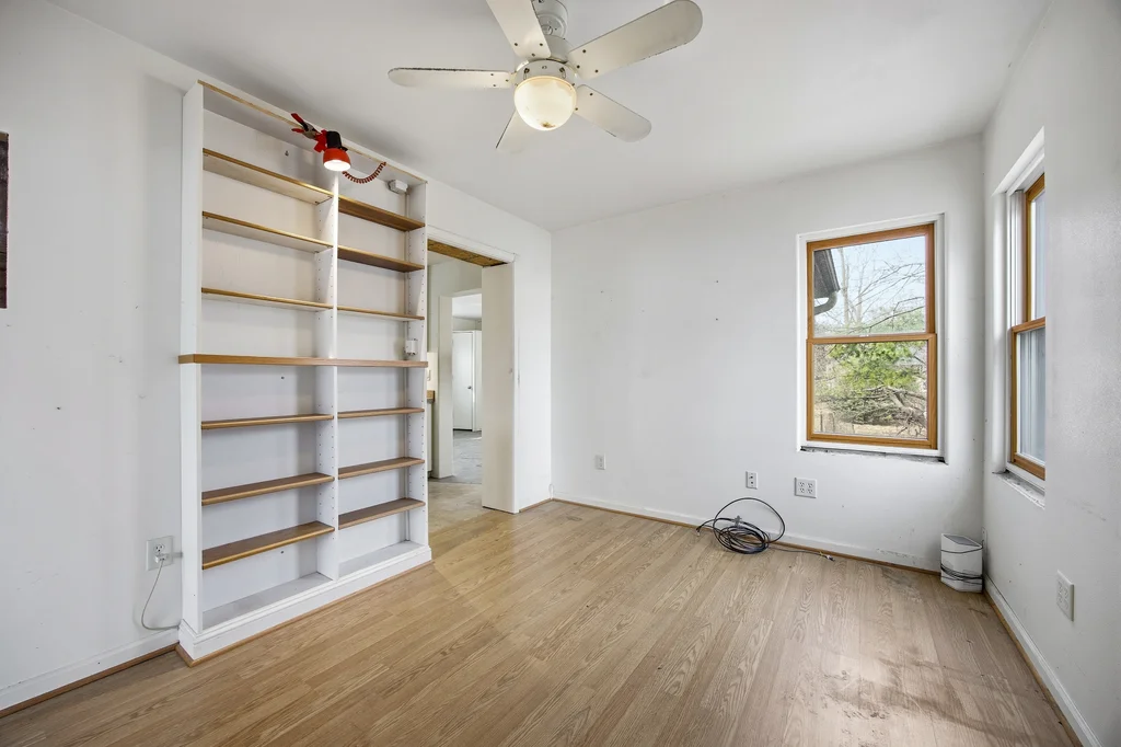 1117_St_Clement_St-10