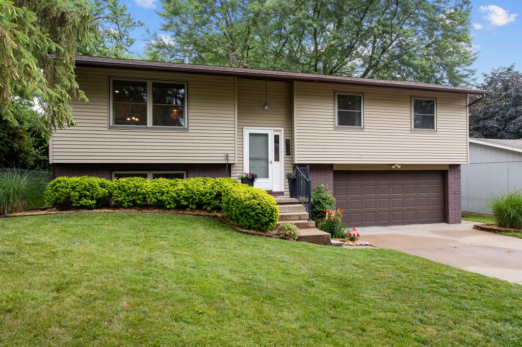 812_Keswick_Dr (2 of 25)