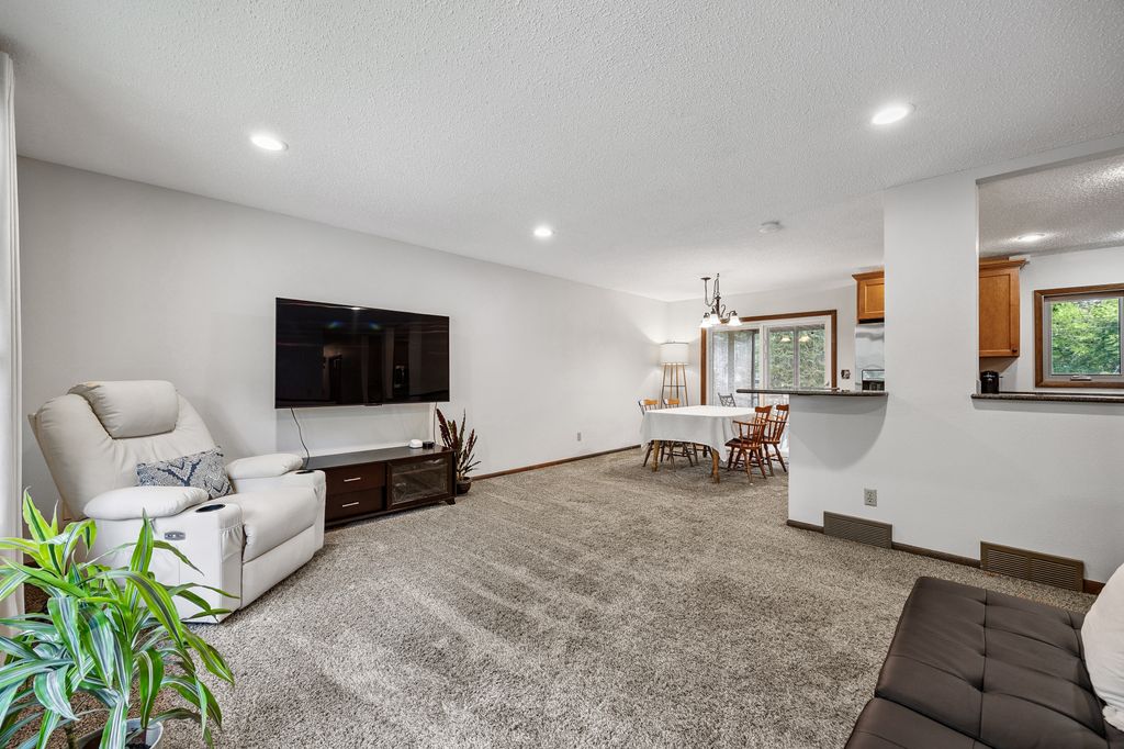 812_Keswick_Dr (5 of 25)