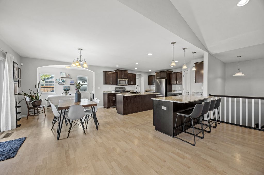 1218_Langenberg_Ave-07