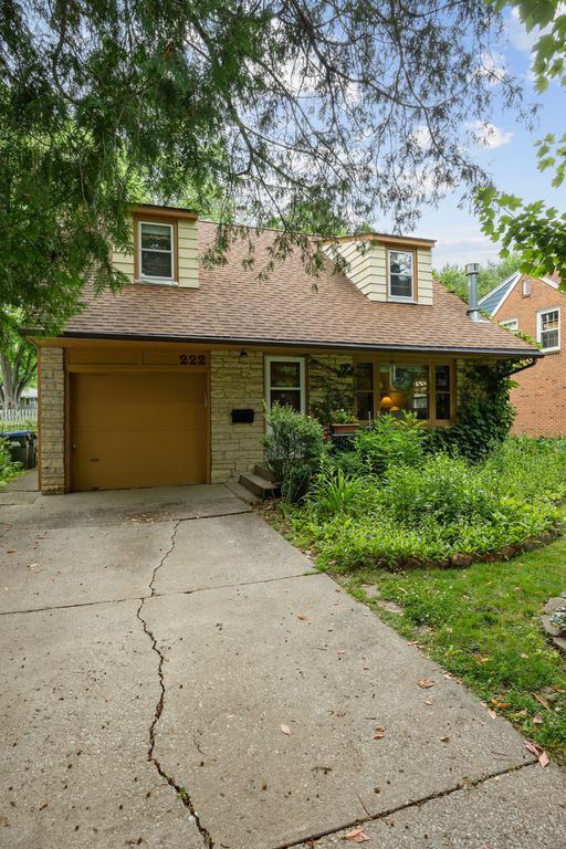 222_Fairview_Ave (5 of 50)