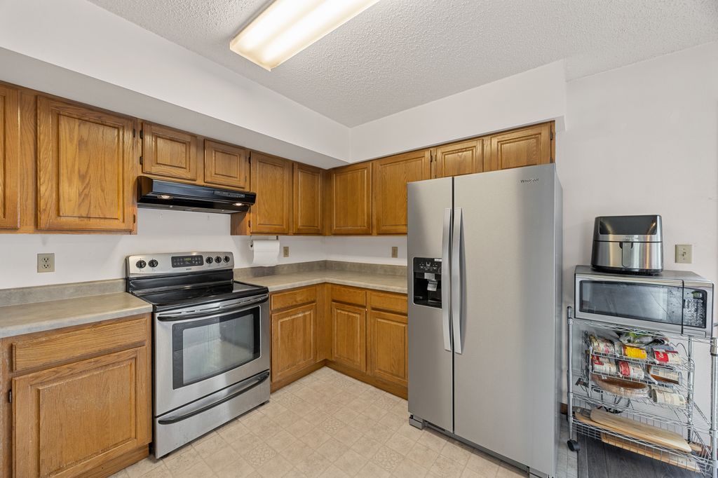 1201_Cambria_Ct (10 of 24)