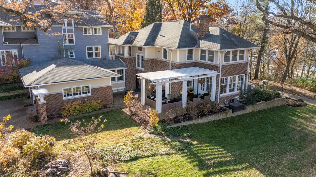 8_Bella_Vista_Pl-EXT (10 of 16)