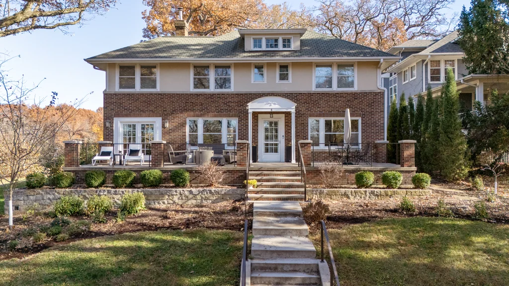 8_Bella_Vista_Pl-EXT (8 of 16)