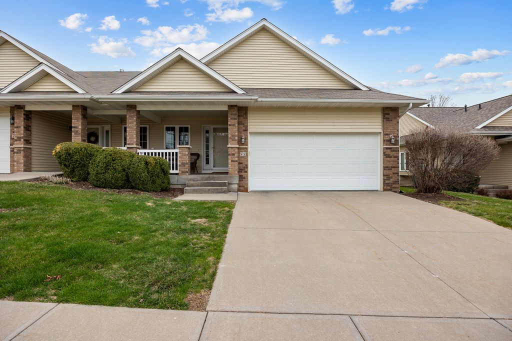 72_Brentwood_Dr-01