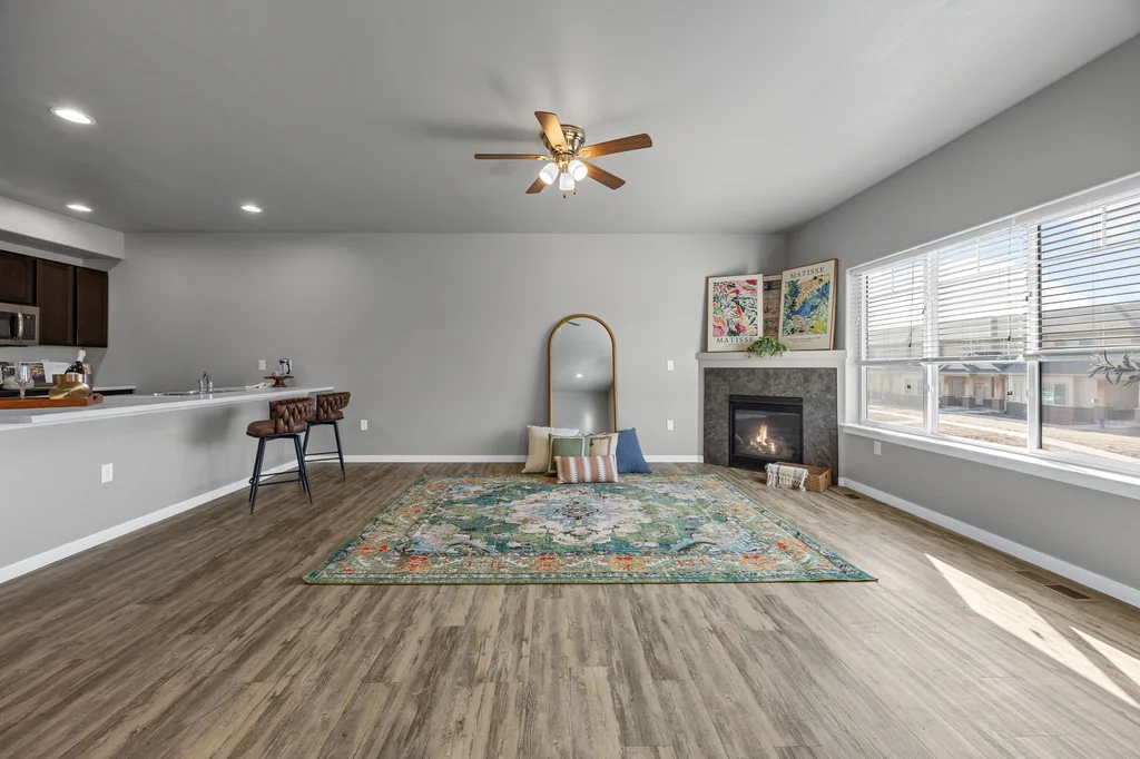 290_Kenneth_Dr (4 of 25)