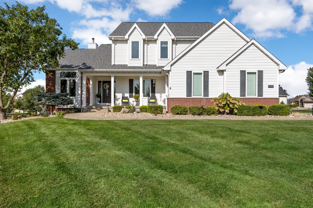 5310_Sterling_Heights-1