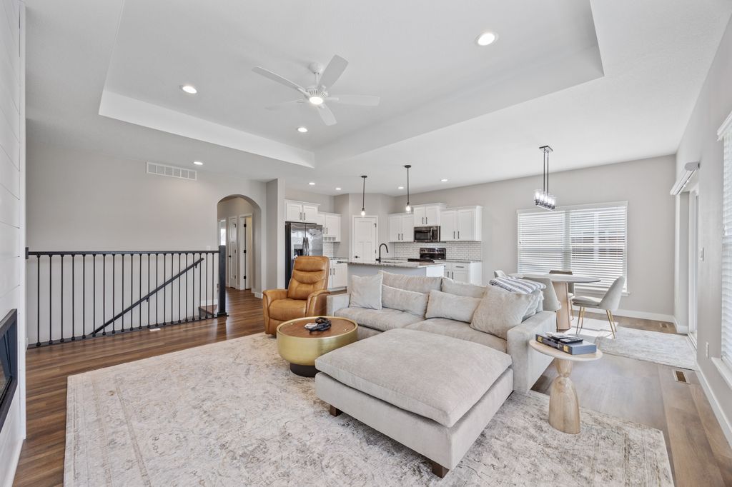 6415_Rookwood_Ln (7 of 41)