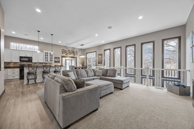 935_Oak_Park_Ct (7 of 59)