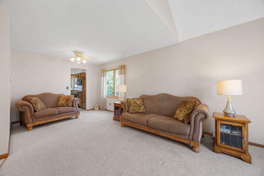 1312_Prairieview_Dr (6 of 25)