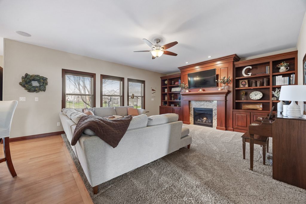 265_White_Pine_Cir-05