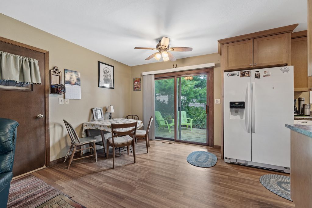 2124_Palmer_Cir (9 of 32)
