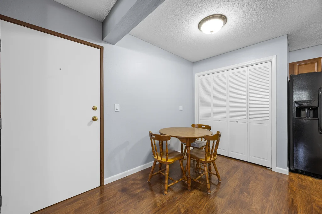 142_Elm_Ridge_Dr (10 of 20)