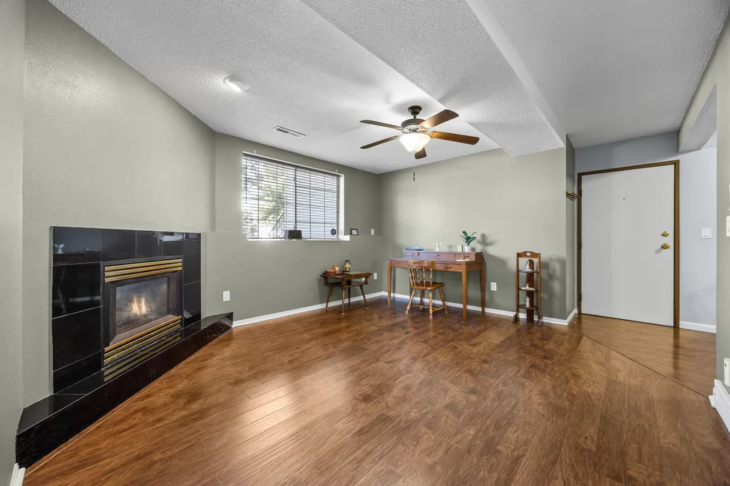 142_Elm_Ridge_Dr (3 of 20)
