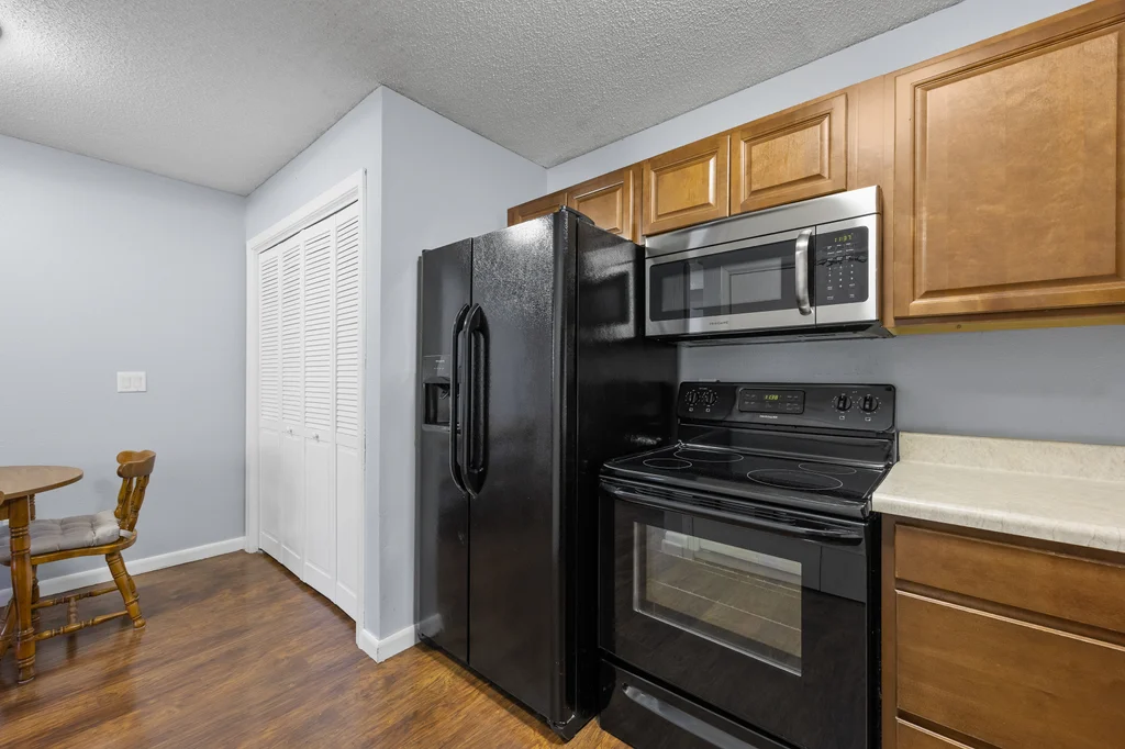 142_Elm_Ridge_Dr (6 of 20)