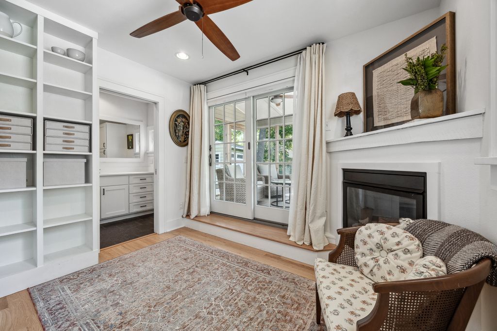 1301_Yewell_St (6 of 25)