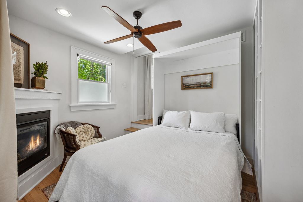 1301_Yewell_St (8 of 25)F