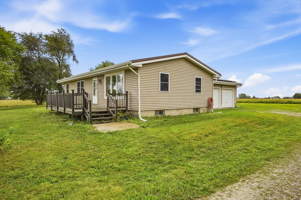 14262_270th_Ave-02