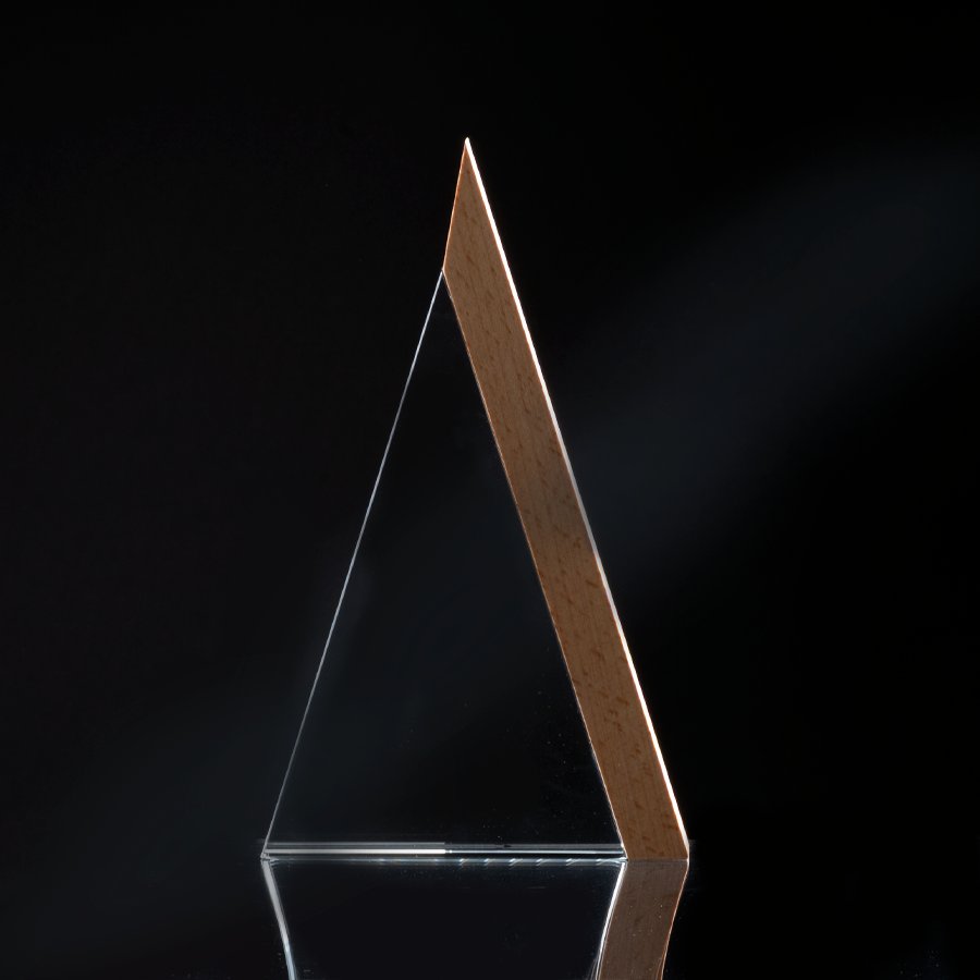 Trofeo Galvano de Madera y Cristal «Triangle» — vista 2 · GF Group